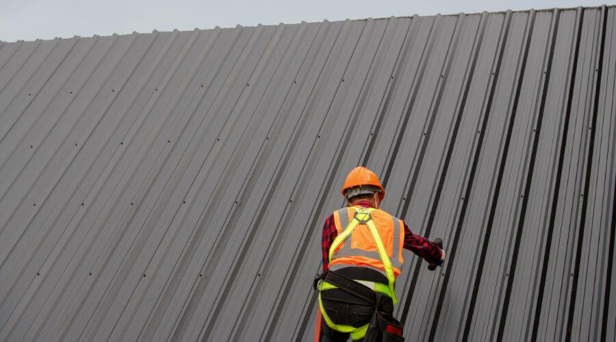 Professional metal roof installation services in Crystal Lake, IL